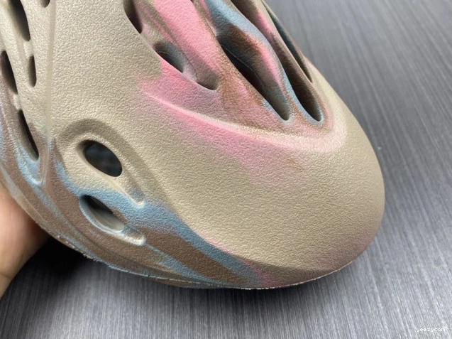 Runner Foam GY3969 Yeezy Adidas 0808